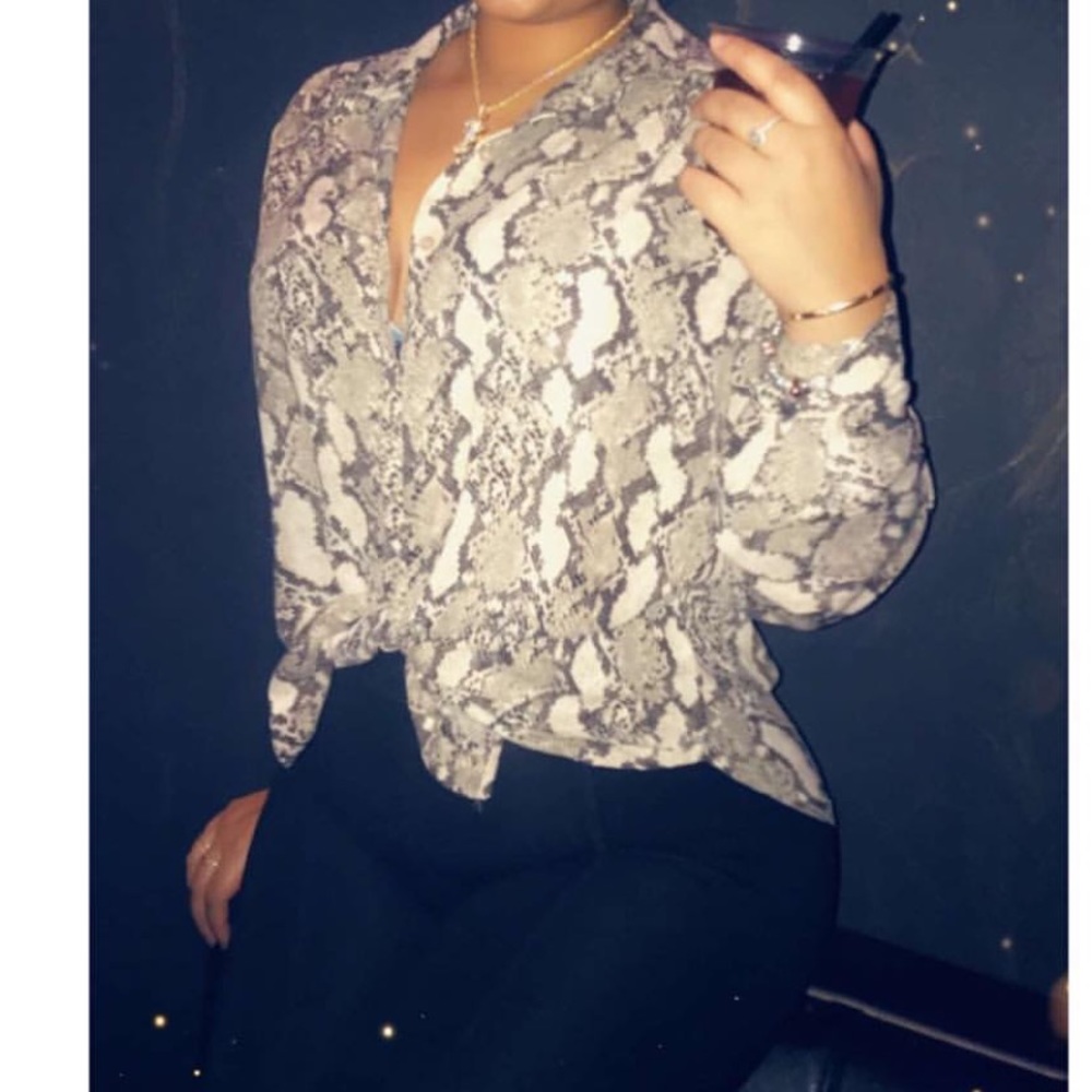 H&M blouse ! Leopard Print